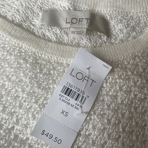Ann Taylor knit top in white.